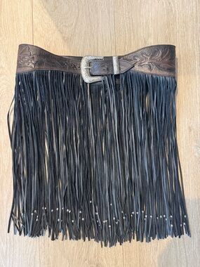 Leather Fringe Western Belt with Silver Buckle - Black/Brown